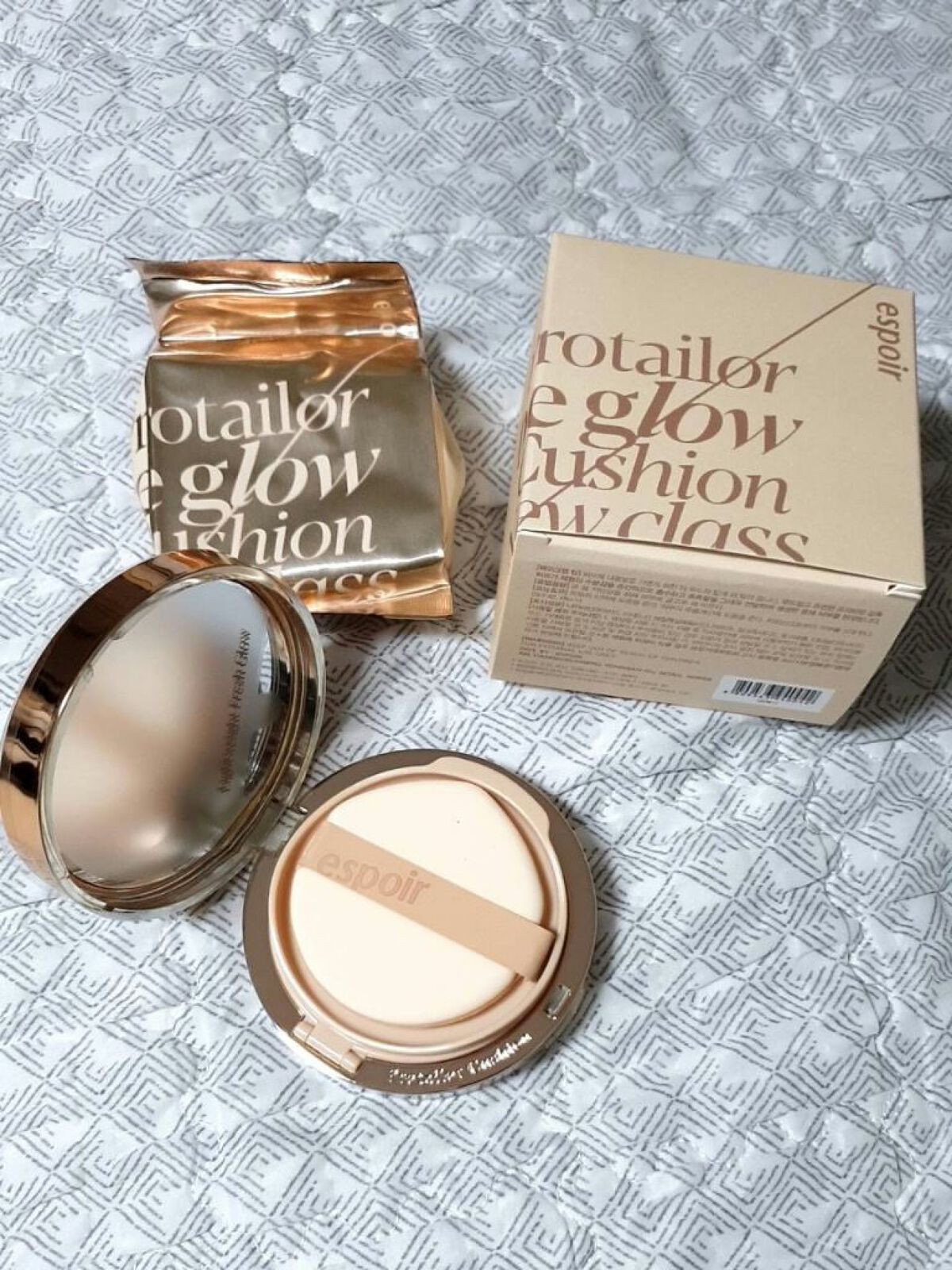 プロテーラービーグロウクッション ニュークラス/espoir/クッションファンデーションを使ったクチコミ（3枚目）