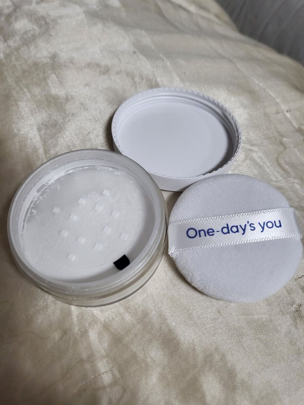 ポアセバムパウダー/One-day's you/ルースパウダーを使ったクチコミ(2枚目)