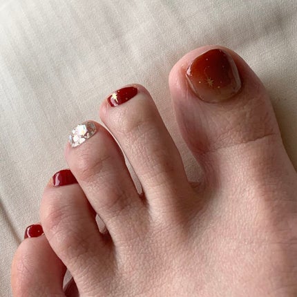 セミキュアジェルネイル(ペディキュア)/ohora/ネイルシールを使ったクチコミ(2枚目)