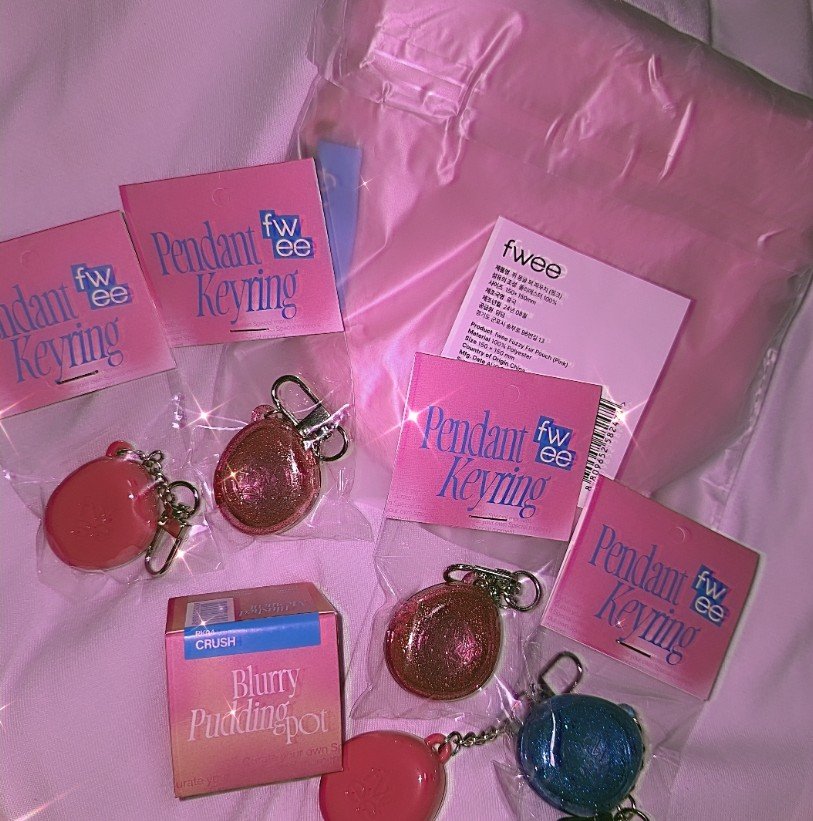 リップアンドチーク ブラーリープリンポット/fwee/口紅を使ったクチコミ（1枚目）