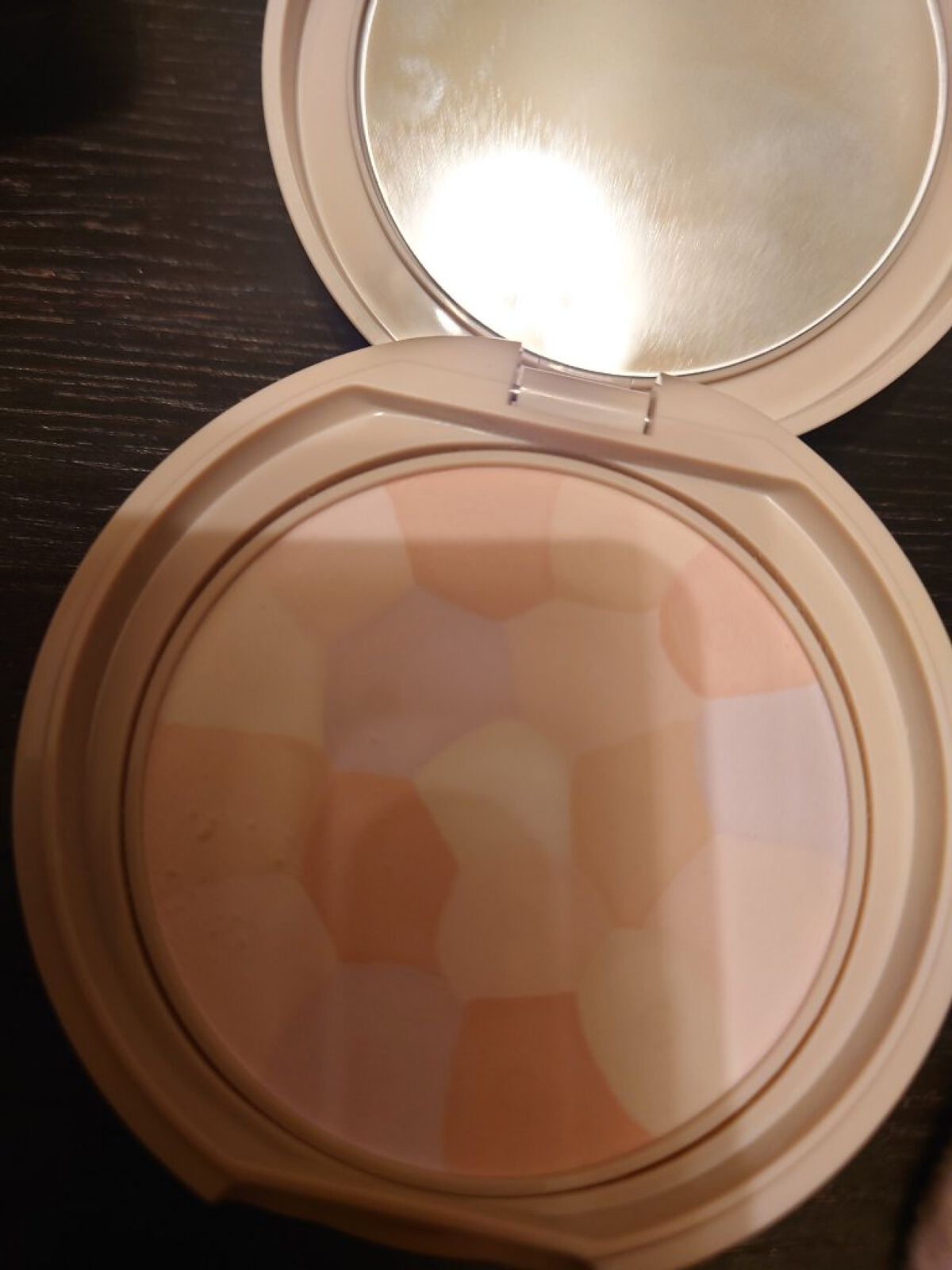 マシュマロフィニッシュパウダー　～Abloom～/キャンメイク/プレストパウダーを使ったクチコミ（2枚目）