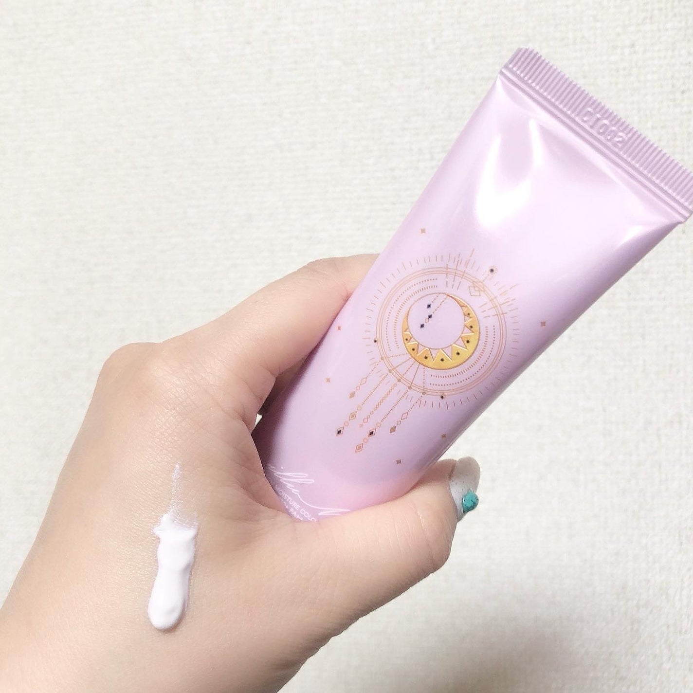 コラーゲンモイスチャーカラーコントロール/illuN/化粧下地を使ったクチコミ(2枚目)