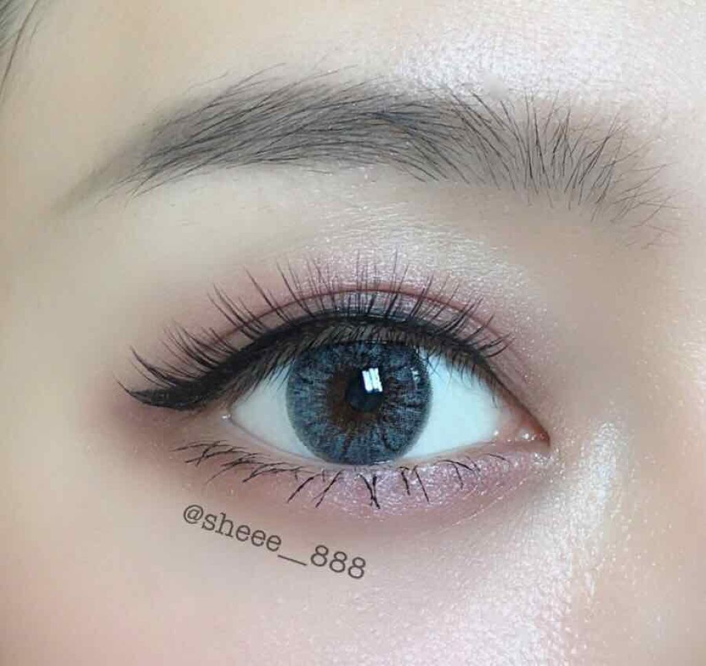 2018 クリスマス アイシャドウ コンパクト/SUQQU/アイシャドウパレットを使ったクチコミ（2枚目）