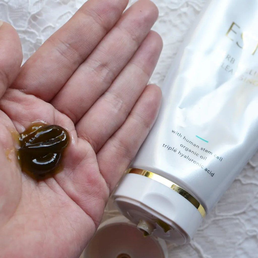 ハーブピーリングクレンジング/ESTH/クレンジングジェルを使ったクチコミ（2枚目）