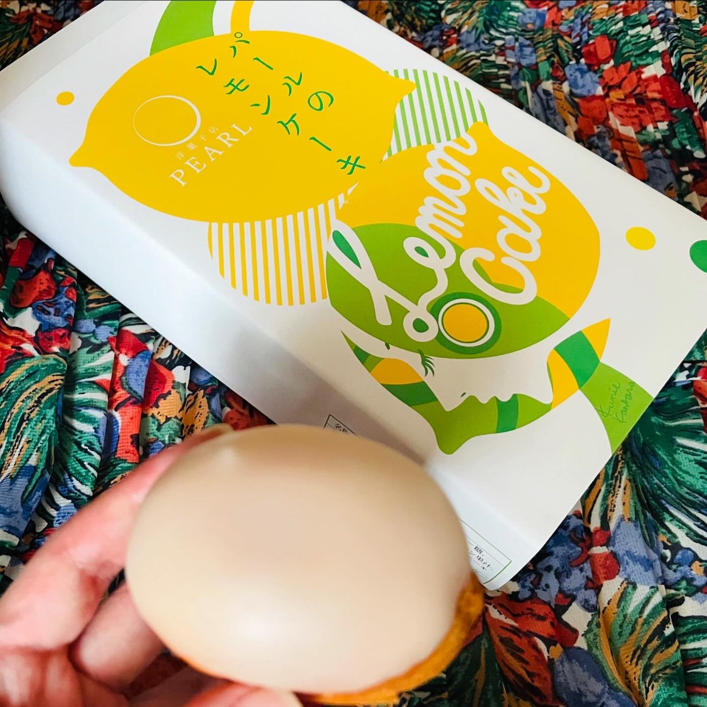 chiekotan on LIPS 「6秒に1個売れる、【パールのレモンケーキ】が話題✨行列のできる..」(2枚目)