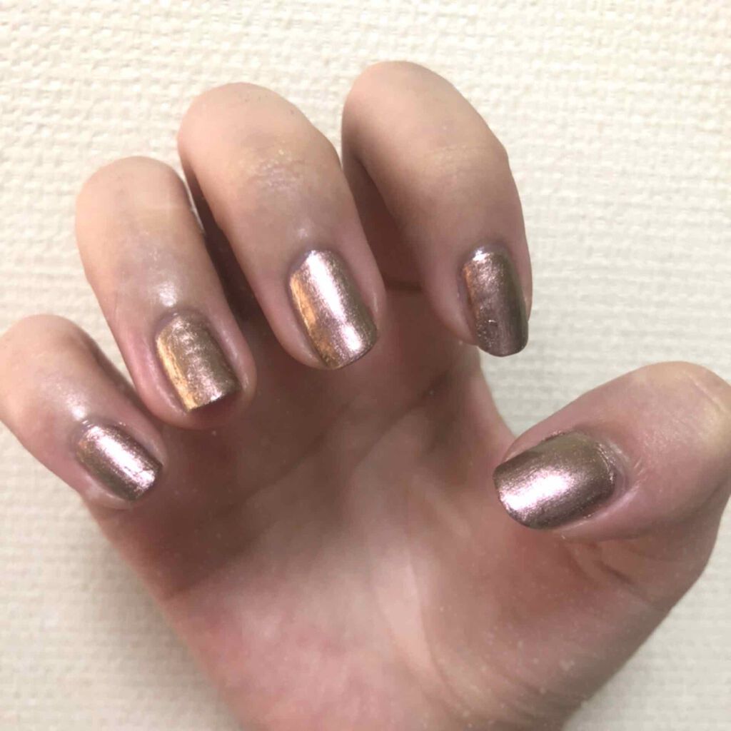 ネイルカラー A/ANNA SUI/マニキュアを使ったクチコミ(3枚目)