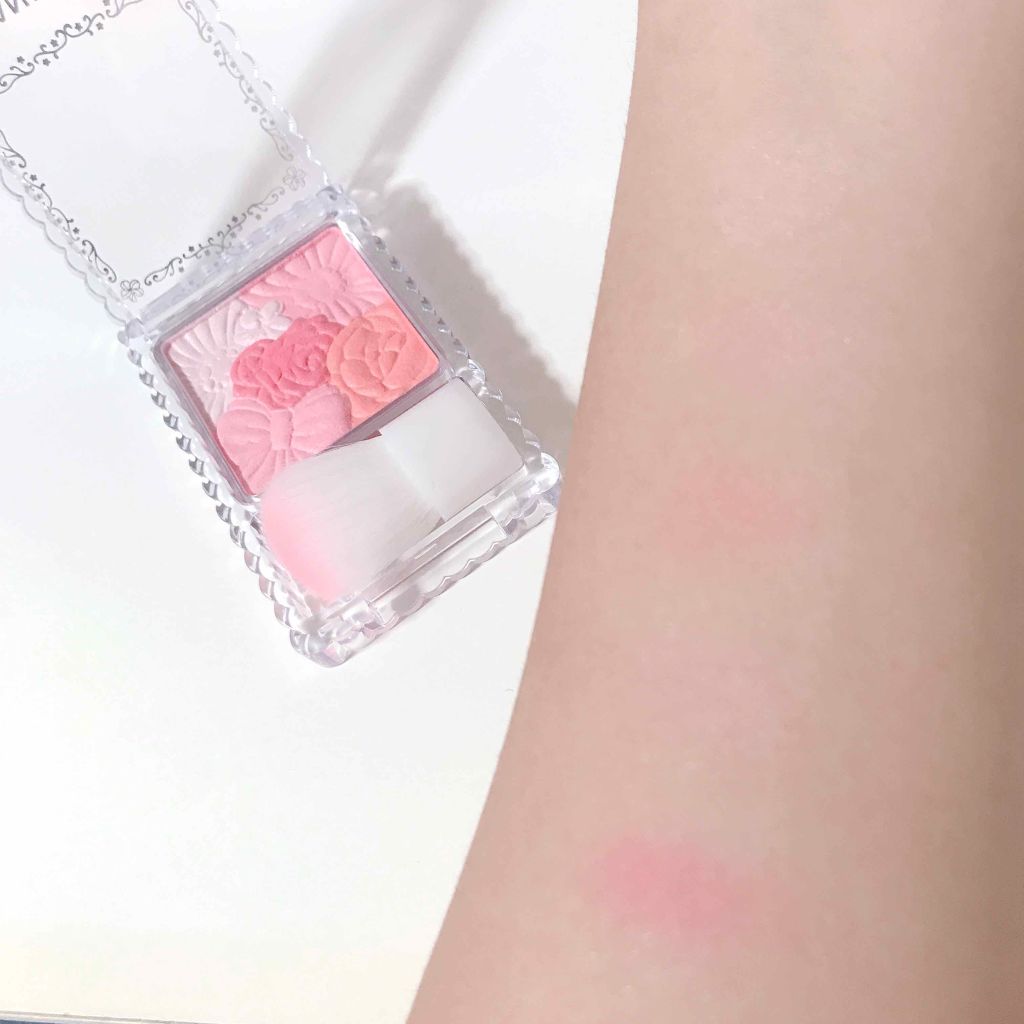 グロウフルールチークス/キャンメイク/パウダーチークを使ったクチコミ（2枚目）