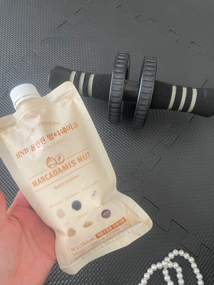 ちゃんまぃ on LIPS 「朝のトレーニング、ヨガの後に飲んでる🟫オールインワンマルチシェ..」(7枚目)