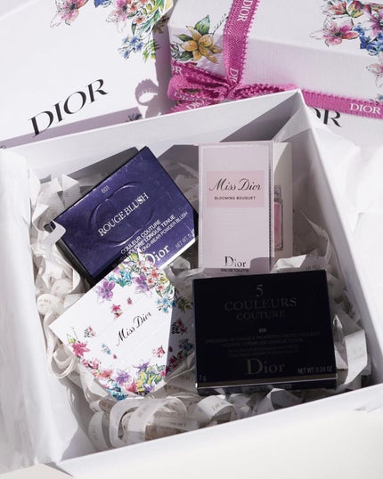 SUMOMO on LIPS 「1000円で買える✨DiorのギフトBOX🌹他のDior投稿💁..」(4枚目)