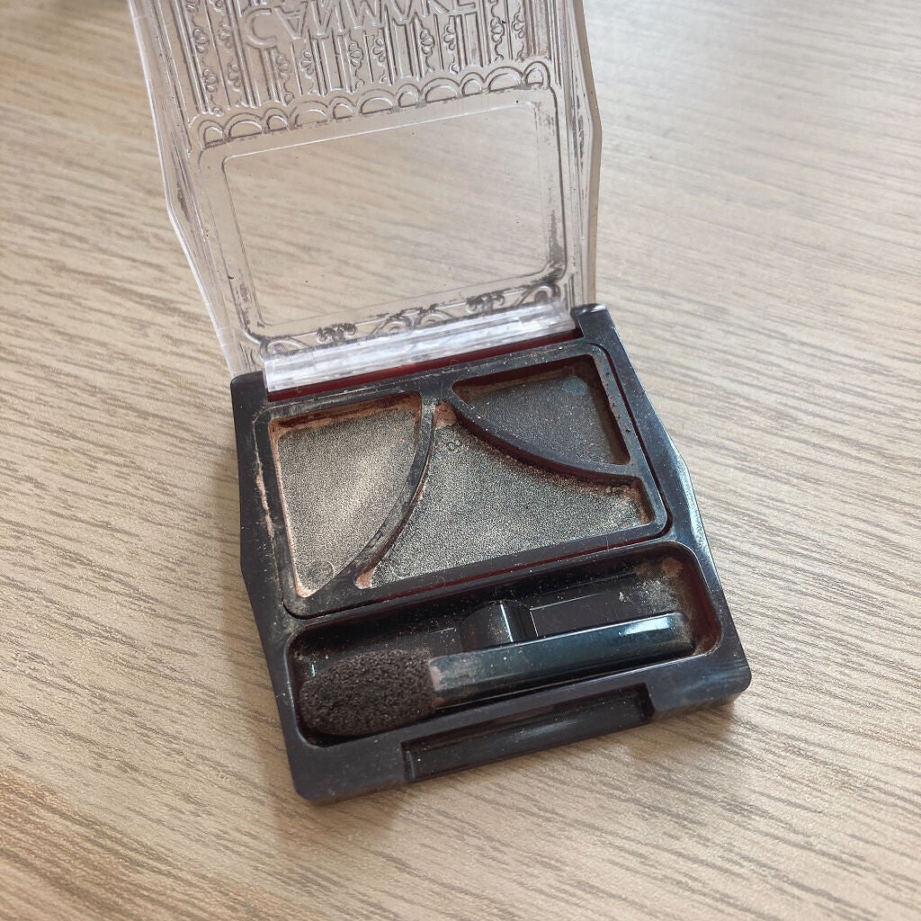 ジューシーピュアアイズ/キャンメイク/アイシャドウパレットを使ったクチコミ(2枚目)