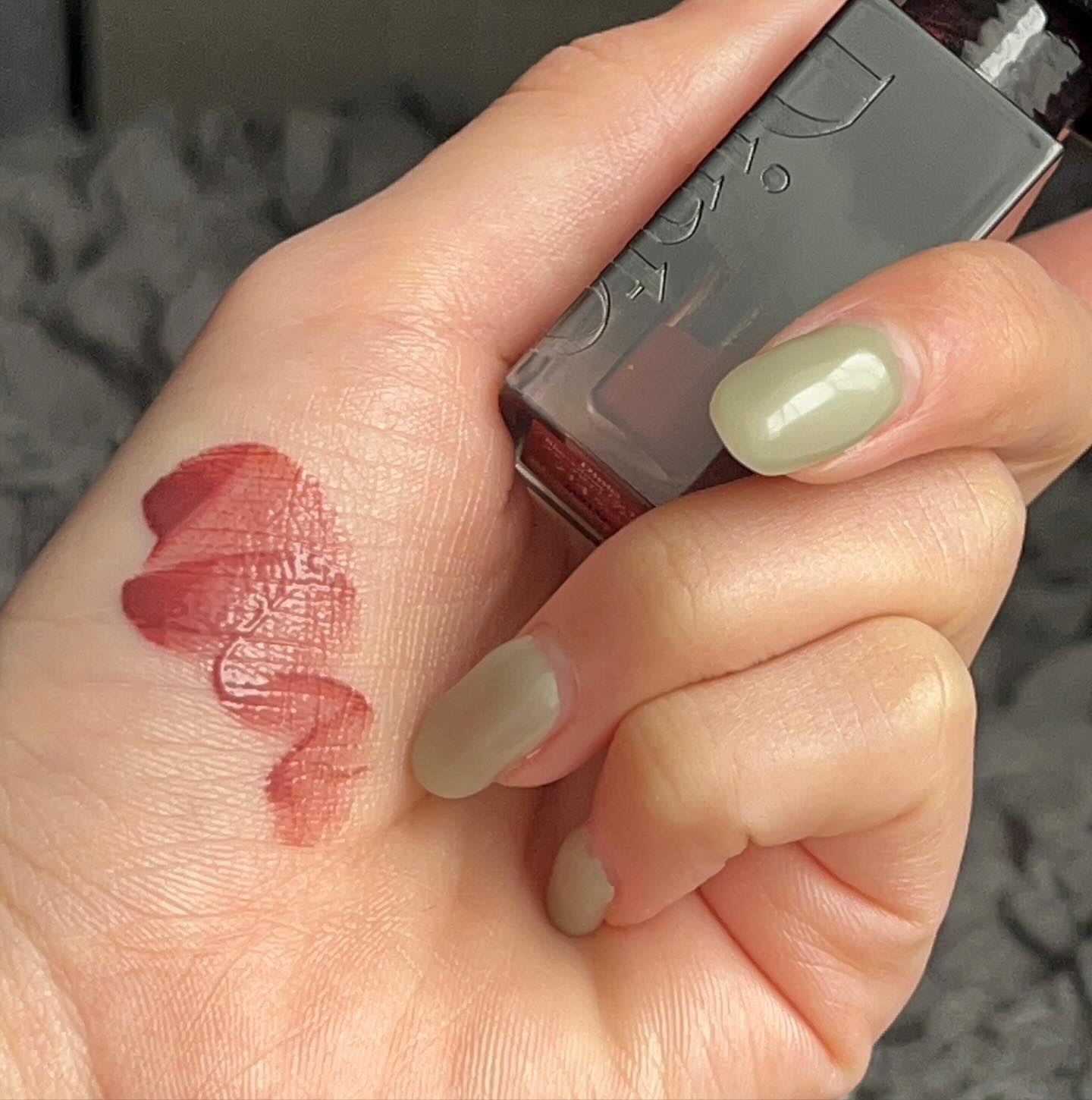 ブラーグロイリップティント 214 ヴェニア/Dinto/リップティントを使ったクチコミ（3枚目）