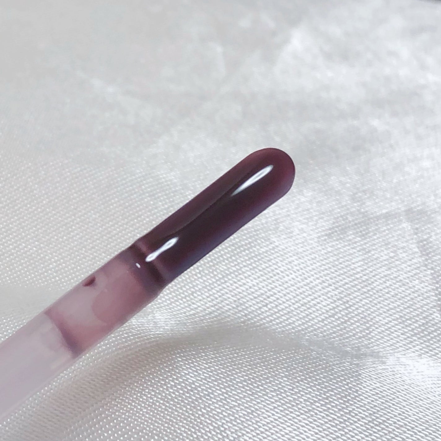 ジューシーベリープランピングリップオイル/TOCOBO/リップグロスを使ったクチコミ(4枚目)