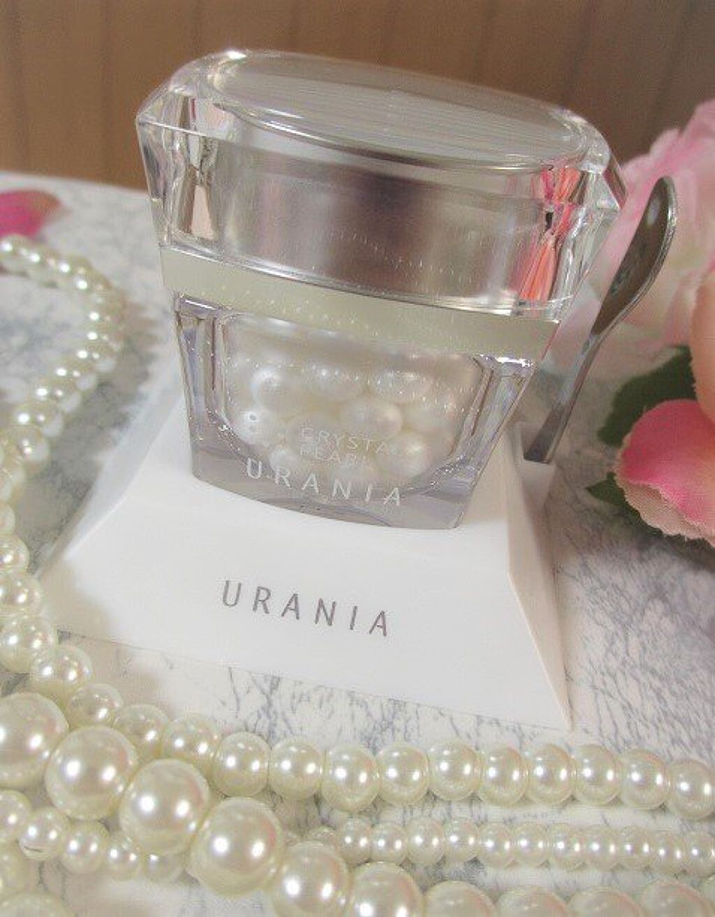 クリスタルパール/URANIA/フェイスクリームを使ったクチコミ（2枚目）