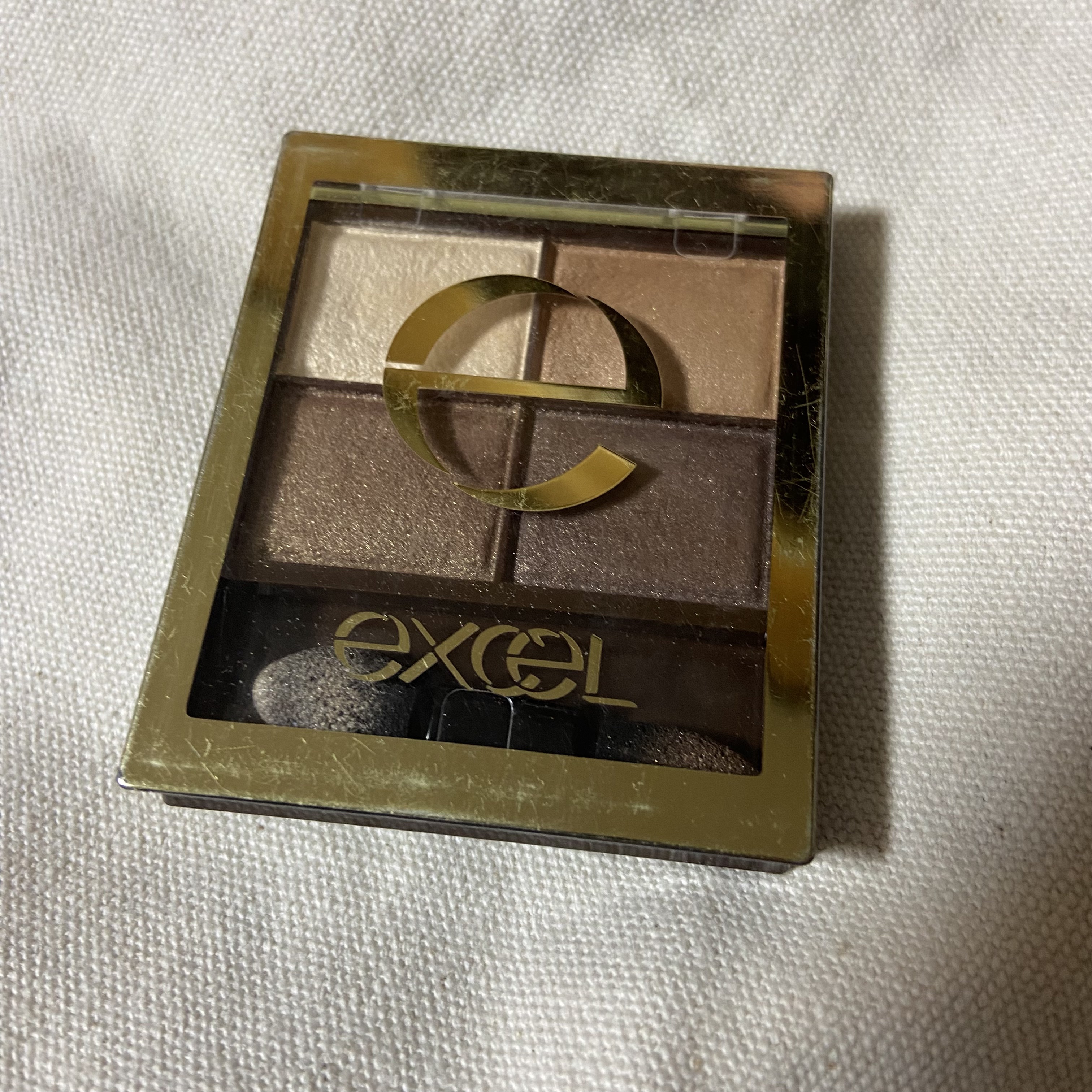 スキニーリッチシャドウ/excel/アイシャドウパレットを使ったクチコミ（1枚目）