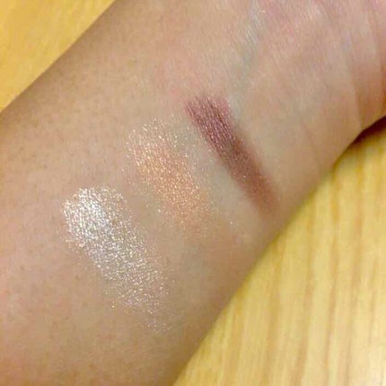 トーンアップアイシャドウ/CEZANNE/アイシャドウパレットを使ったクチコミ(2枚目)