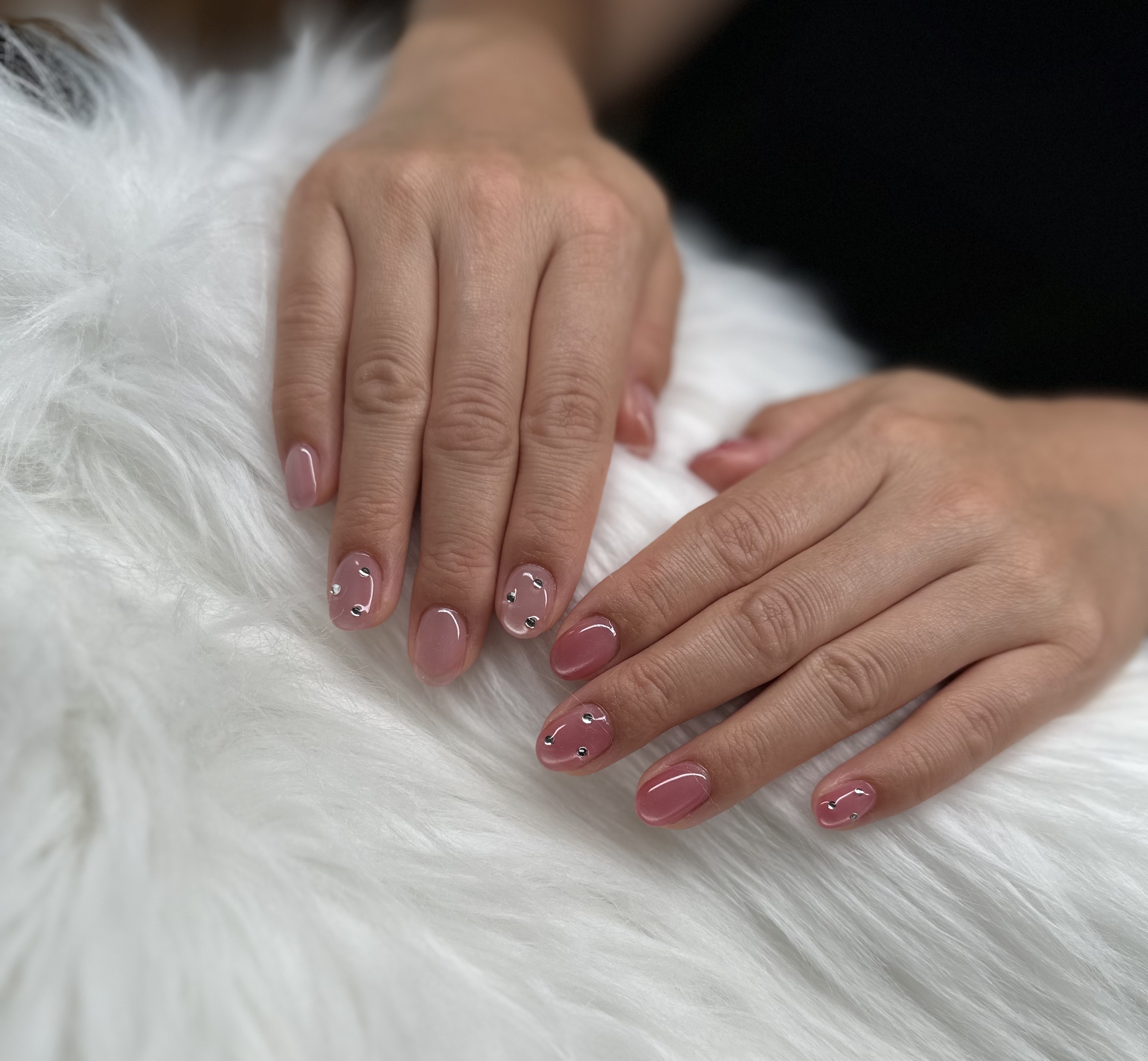 #ジェルネイル,#ピンクネイル,#ぷるぷるネイル,#うるうるネイルのネイルデザイン