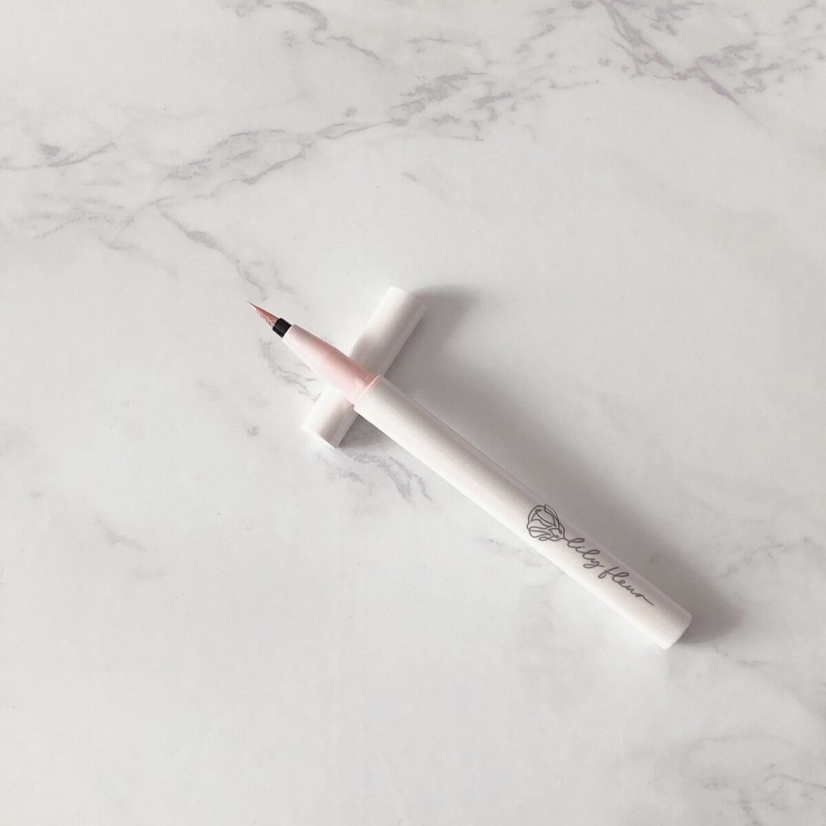 カラーミーツ アイライナーL /リリーフルール/リキッドアイライナーを使ったクチコミ（3枚目）