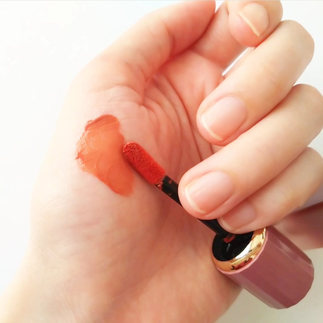 シティガールムードグロッシーティント/LADYBIZ/リップティントを使ったクチコミ（3枚目）