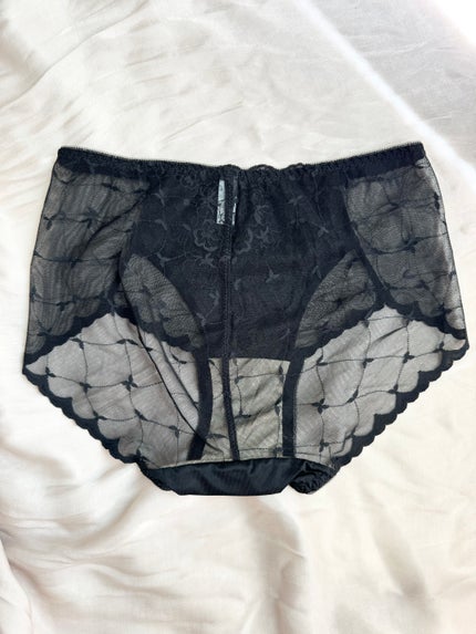 chia♥ on LIPS 「˗ˏˋやっぱり総レースがかわいい🤍🩰ˎˊ˗𝐋𝐢𝐤𝐞𝐖𝐢𝐥𝐥𝐨𝐰..」(9枚目)