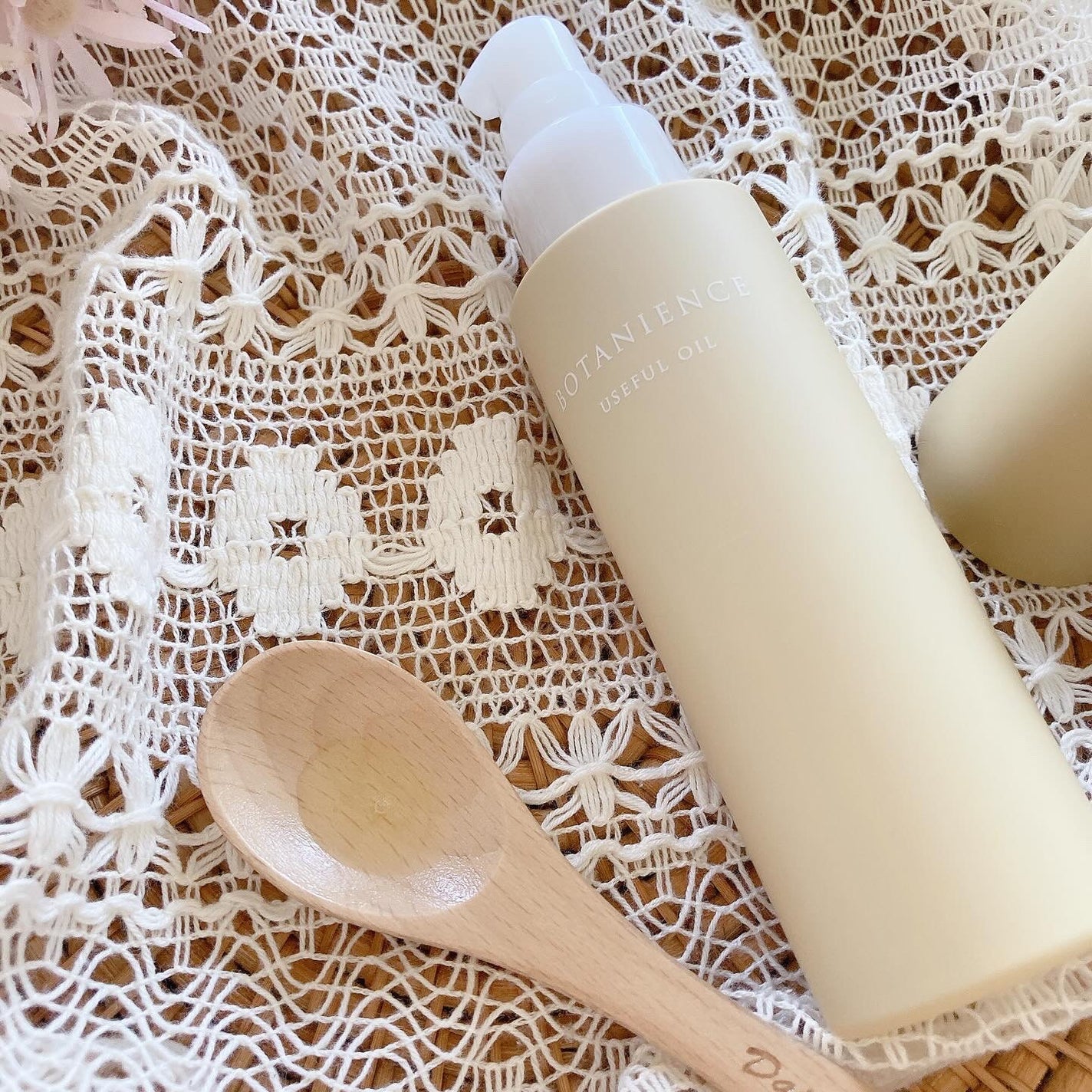 ボタニエンス ストレートヘアオイル モイスト/サンコール/ヘアオイルを使ったクチコミ(5枚目)