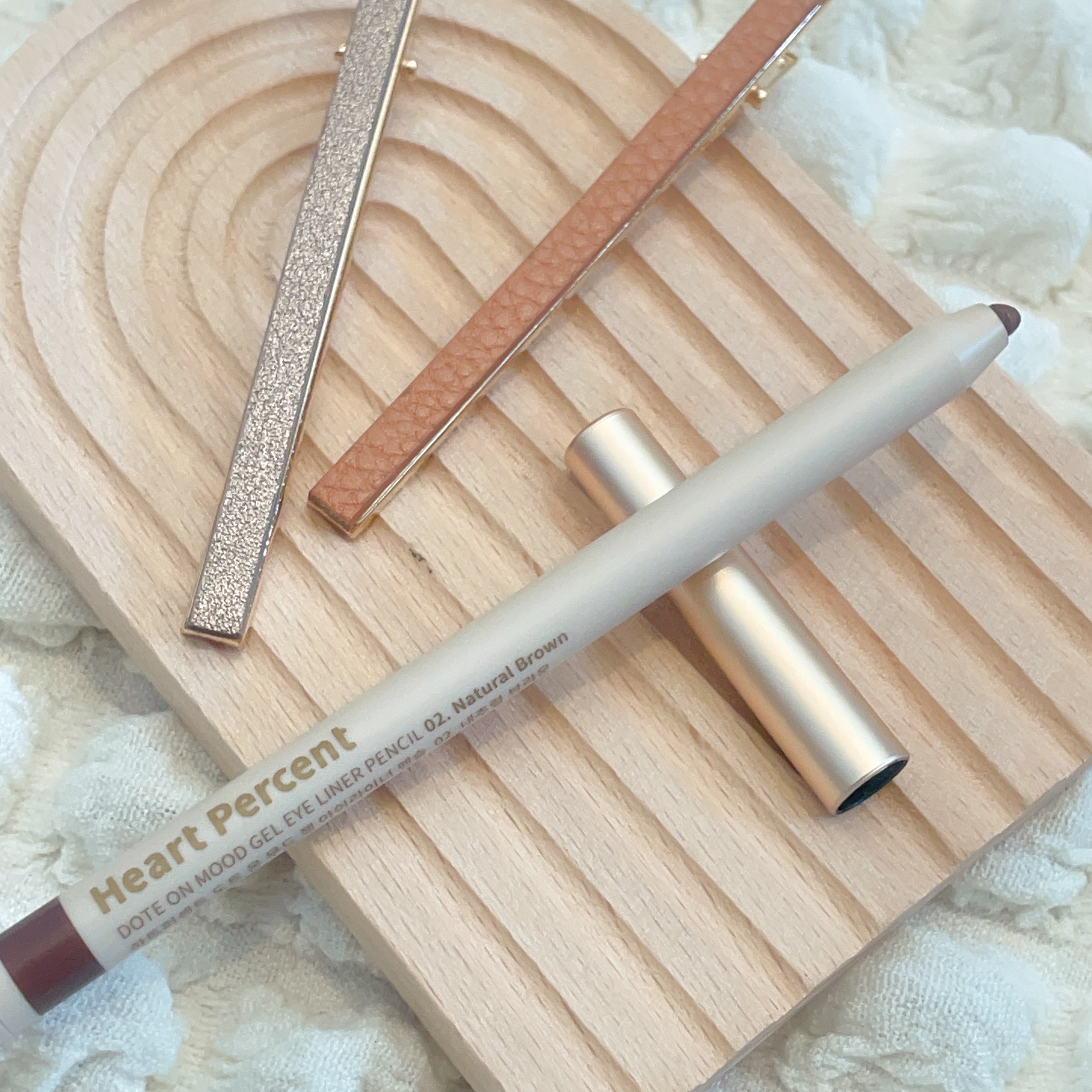 ドットオンムードジェルアイライナーペンシル 02. ナチュラルブラウン/Heart Percent/ジェルアイライナーを使ったクチコミ（1枚目）