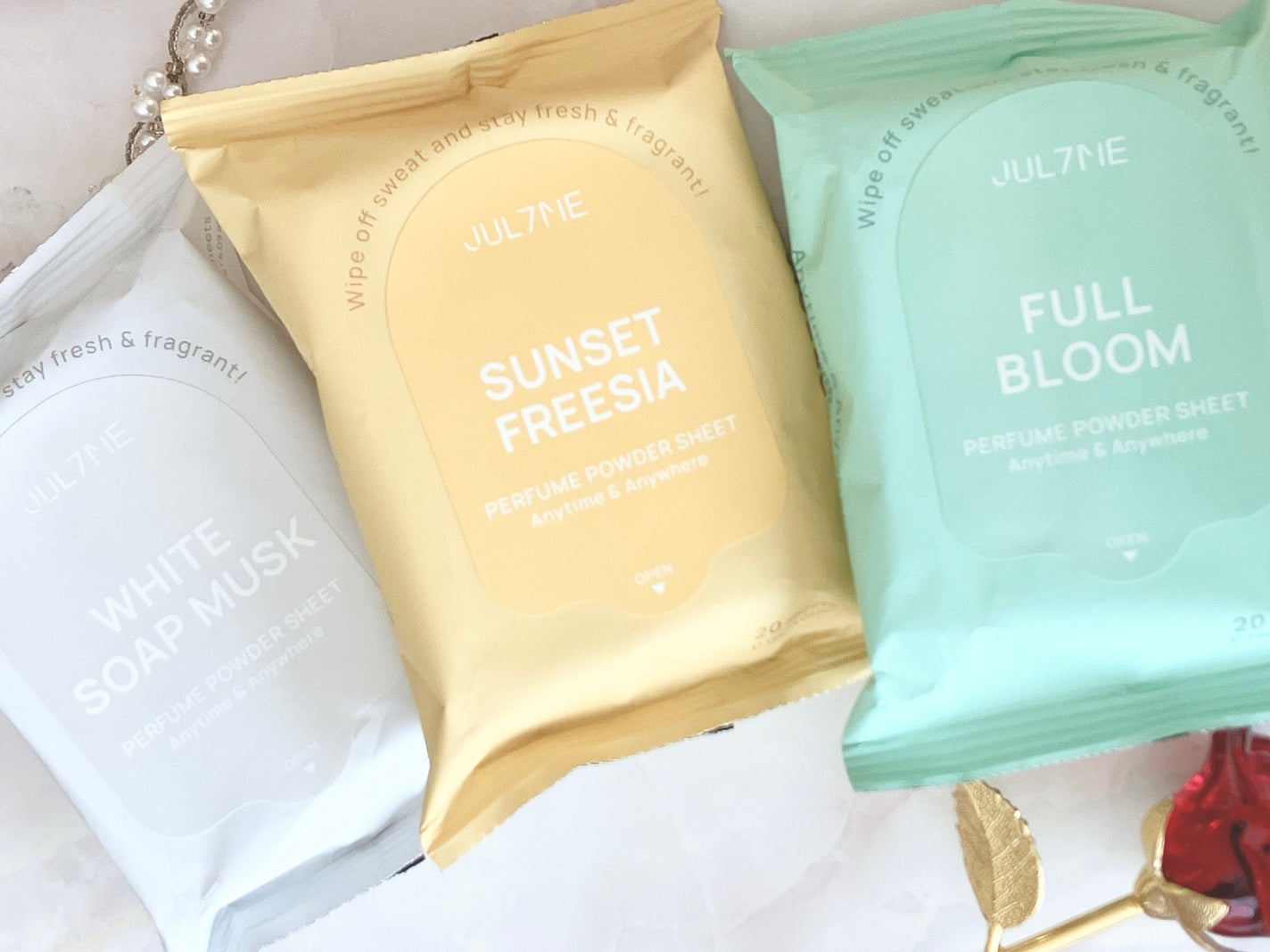 ジュライミー フレグランスパウダーシート サンセットフリージア/JUL7ME/ボディシートを使ったクチコミ(1枚目)
