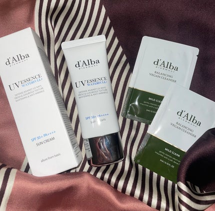 ダルバ マイルドスキンバランシングヴィーガンクレンザーのクチコミ「♡ダルバ
ウォータフル エッセンス サンクリーム
以前もご紹介しましたこちらのサンクリーム!.....」(1枚目)