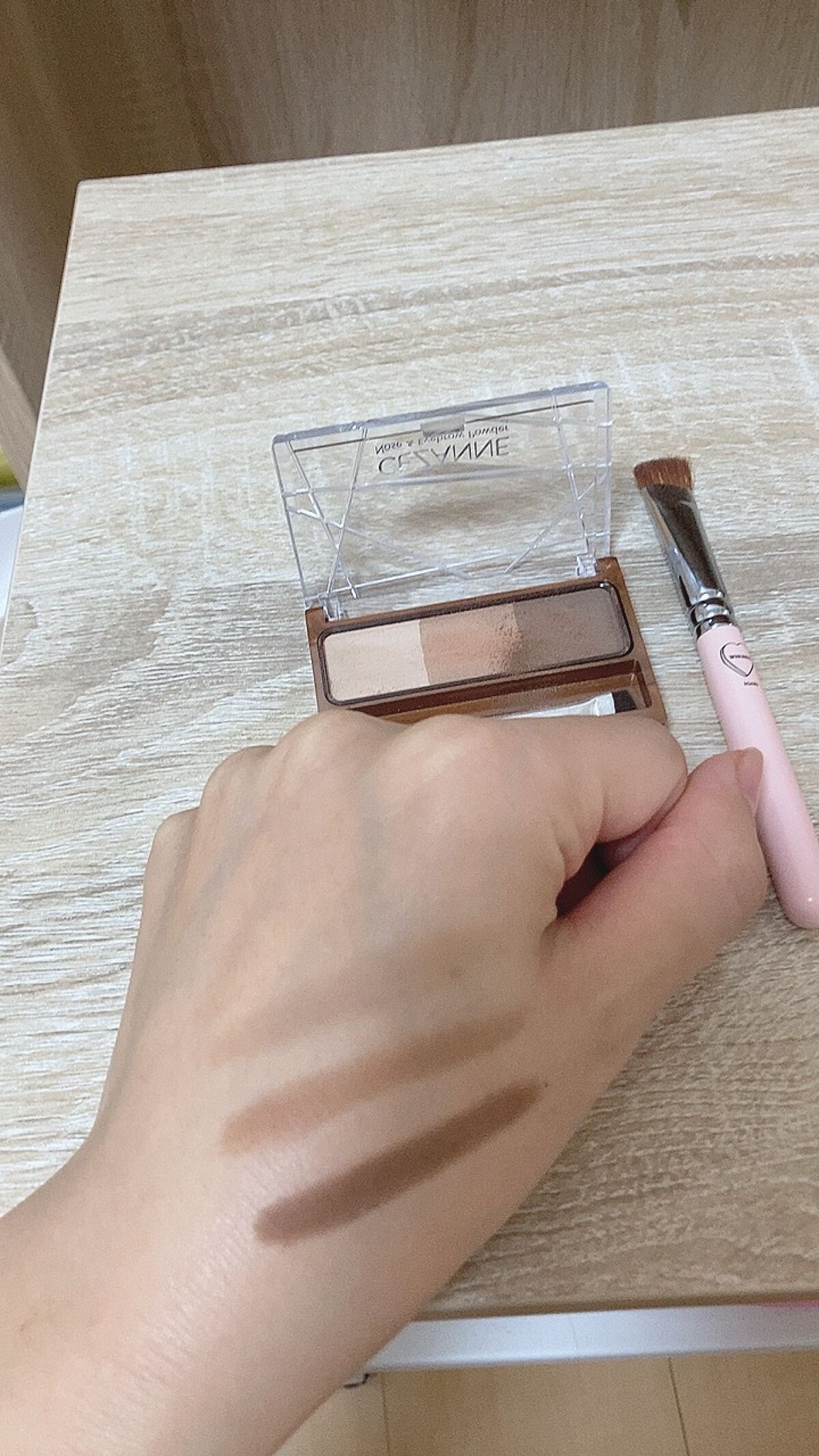 ノーズ＆アイブロウパウダー/CEZANNE/パウダーアイブロウを使ったクチコミ（2枚目）