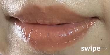 WHOMEE  フーミー ヌメリップのクチコミ「メイクアップアーティストのイガリシノブさんプロデュースのリップです。唇の内側の粘膜のような仕上.....」（2枚目）