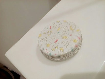 エアリータッチパウダー/クラブ/プレストパウダーを使ったクチコミ(1枚目)