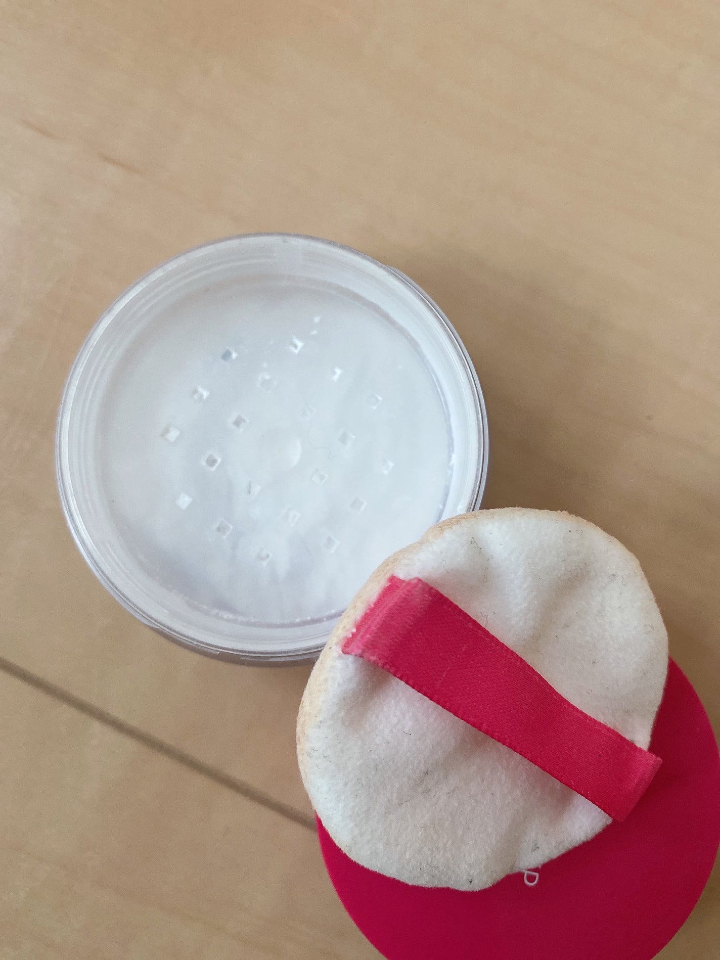 メイク キープ パウダー/コーセーコスメニエンス/ルースパウダーを使ったクチコミ(2枚目)