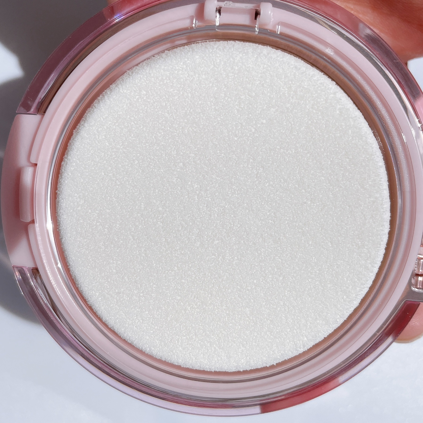 ザ・ブラーパウダーパクト/ABOUT TONE/プレストパウダーを使ったクチコミ（2枚目）