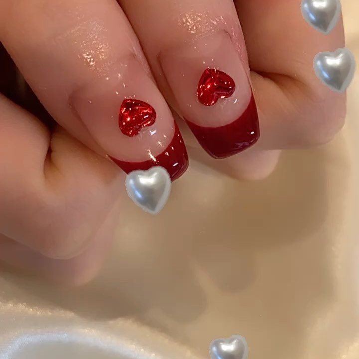 #福岡ネイル,#マグネットネイル,#オーロラネイル,#フレンチネイル,#韓国ネイル,#クリアネイル,#ビジューネイル,#ジェルネイル,#ショートネイル,#フラワーネイル,#オーロラネイル,#天神ネイル,#シンプルネイル,#ミラーネイル,#ぷくぷくネイル,#オフィスネイル,#うるうるネイル,#氷ネイル,#キラキラネイル,#ラメネイル,#ガーリーネイルのネイルデザイン