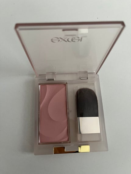 S on LIPS 「エクセル シームレストーンブラッシュ素肌を活かすソフトな発色を..」(2枚目)