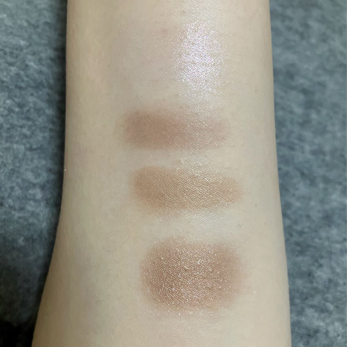 コンスピキュアス アイズ/Amplitude/アイシャドウパレットを使ったクチコミ(2枚目)