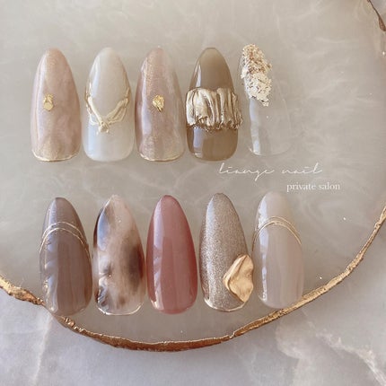 #ネイル,#夏ネイル,#大人ニュアンスネイル,#ニュアンスネイル,#ジェルネイル,#ミラーネイル,#シェルネイル,#レオパードネイル,#秋ネイル,#マグネットネイルのネイルデザイン