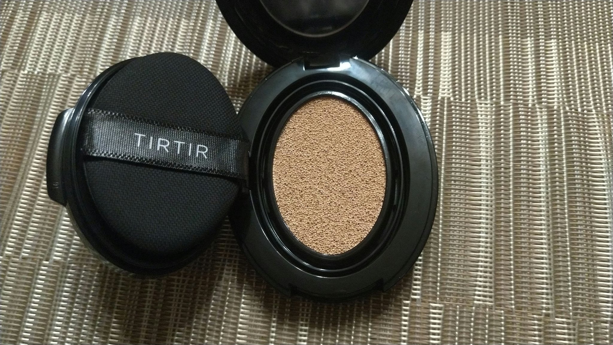 マスクフィットクッション 21Nアイボリー ミニ/TIRTIR(ティルティル)/クッションファンデーションを使ったクチコミ（2枚目）