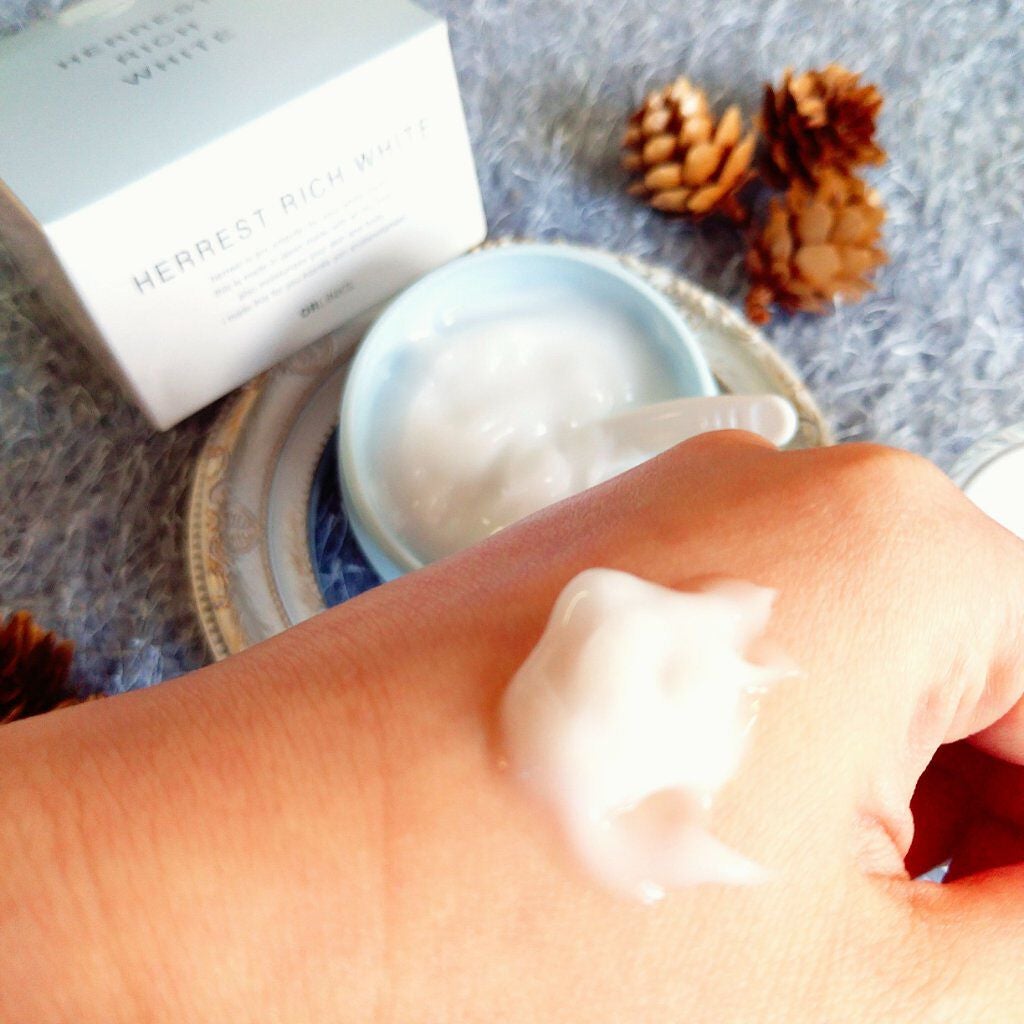 HERREST RICH WHITE/HERREST/オールインワン化粧品を使ったクチコミ(4枚目)