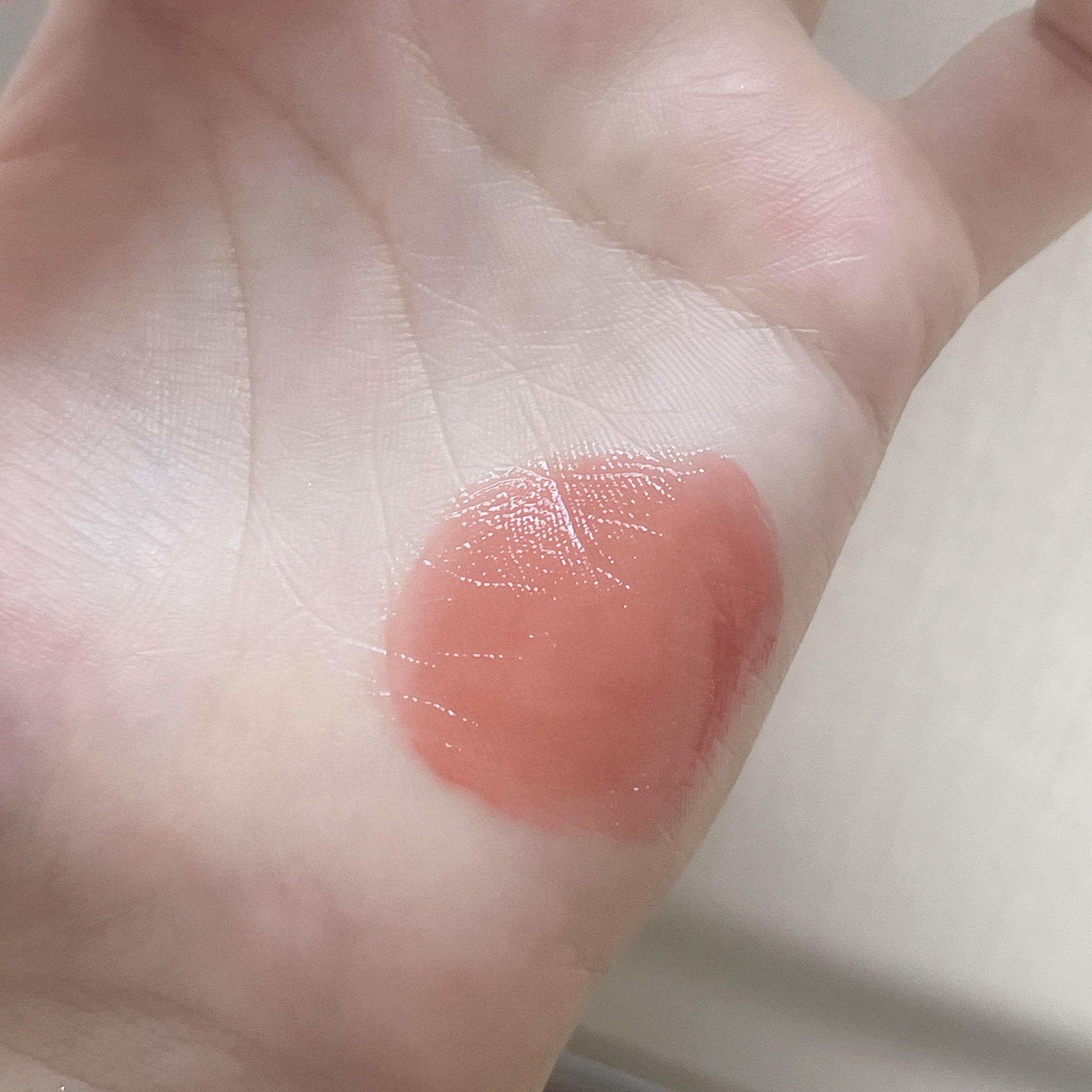 べべティント 10 ロージリー（限定）/AMUSE/リップティントを使ったクチコミ（2枚目）