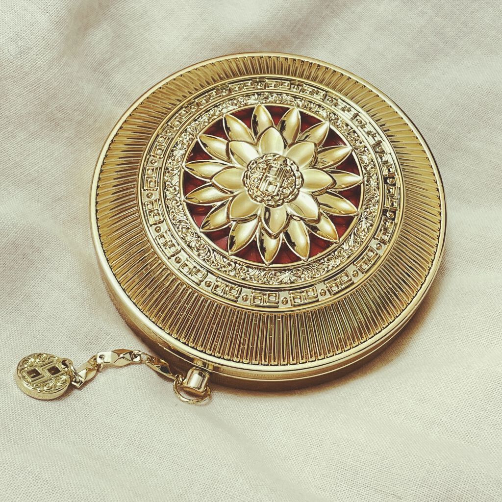 ZEESEAｘ正宮御品　「盛唐酔夢」シリーズ　丹酔金箔　牡丹チークシャッドパレット/ZEESEA/パウダーチークを使ったクチコミ（2枚目）