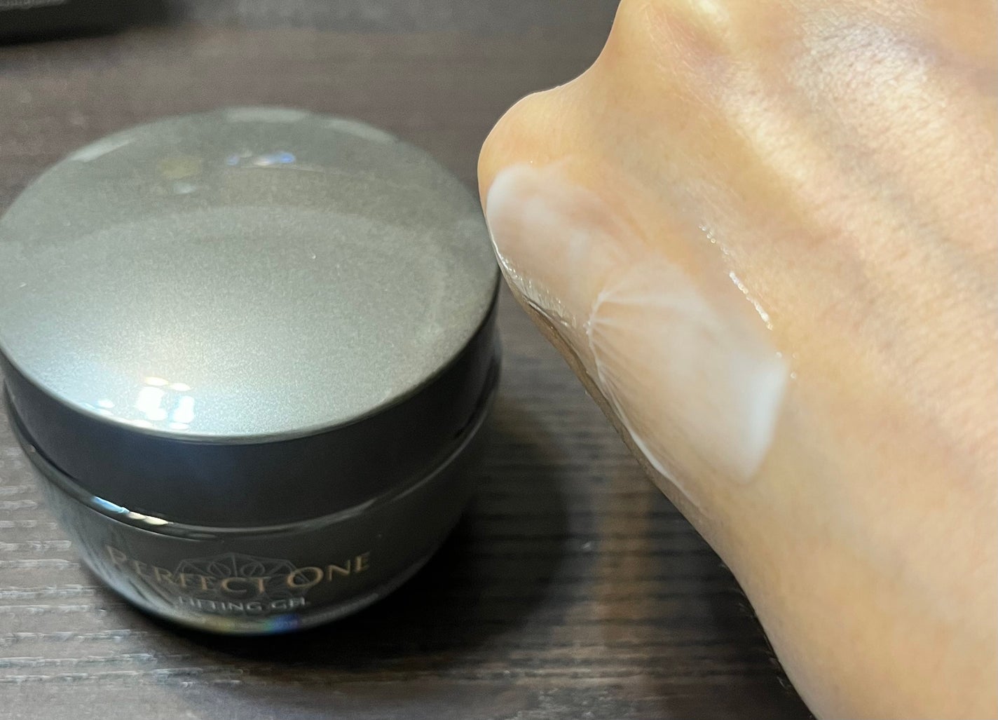 パーフェクトワン リフティングジェル/パーフェクトワン/オールインワン化粧品を使ったクチコミ(2枚目)