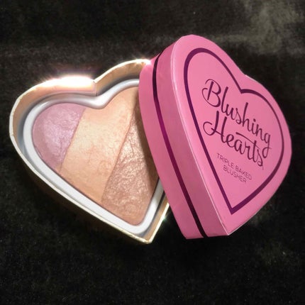 ブラッシング ハート/MAKEUP REVOLUTION/パウダーチークを使ったクチコミ(1枚目)