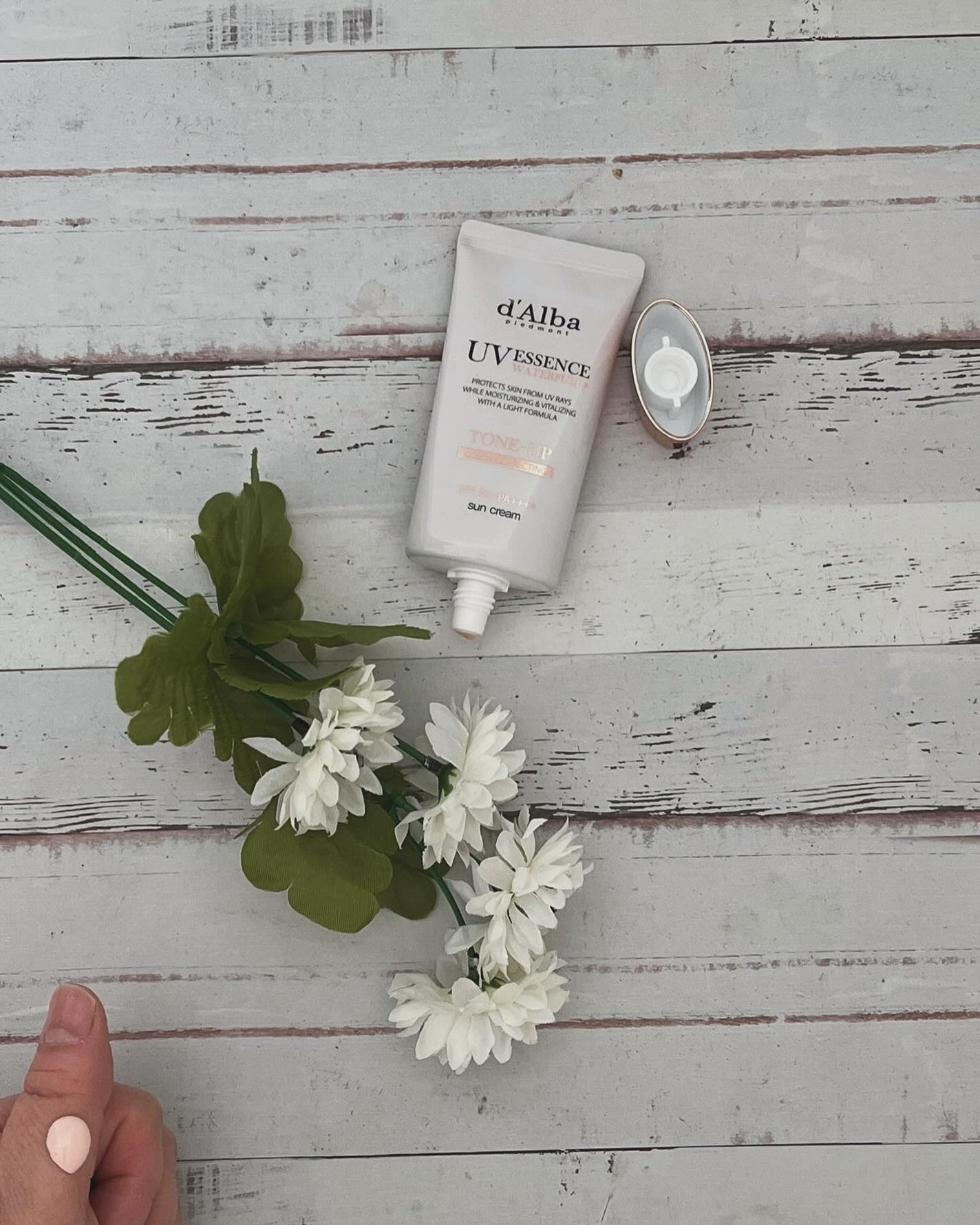 ウォータフルトーンアップサンクリーム/ダルバ/日焼け止めクリームを使ったクチコミ(2枚目)