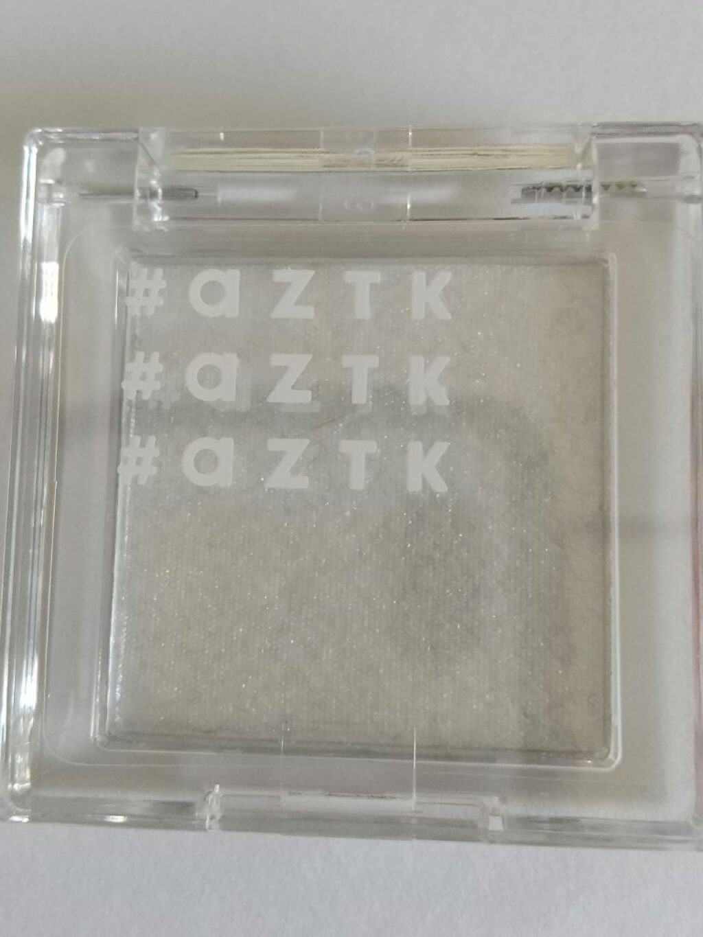 シングルアイシャドウ/aZTK/単色アイシャドウを使ったクチコミ(2枚目)