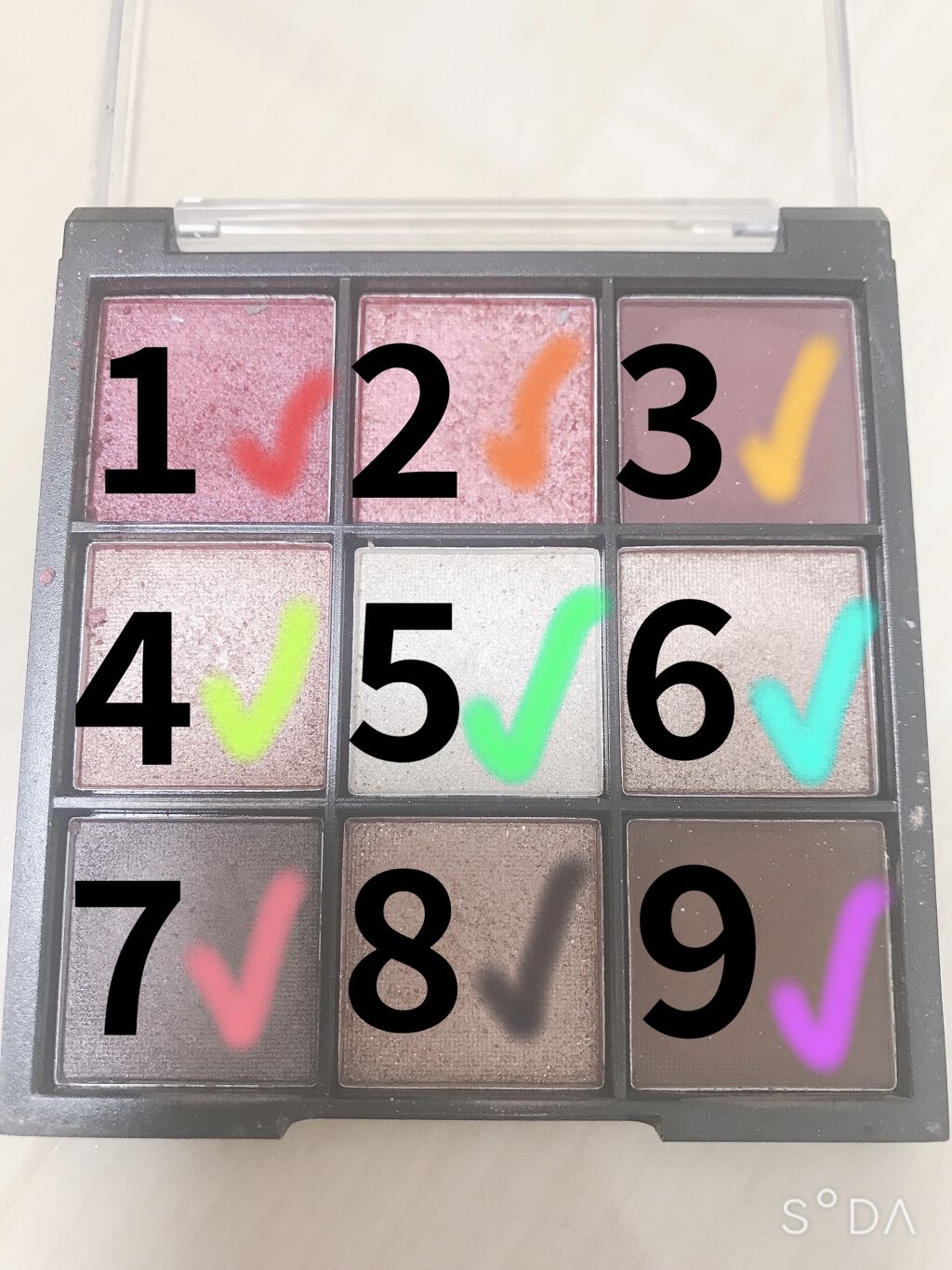 UR GLAM　BLOOMING EYE COLOR PALETTE/U R GLAM/アイシャドウパレットを使ったクチコミ（2枚目）