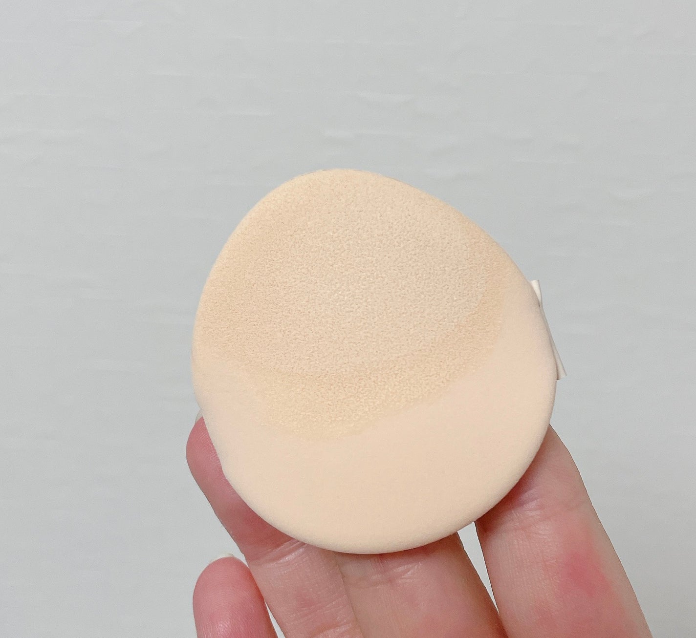 3番 ノーファンデ陶器肌トーンアップクッション/numbuzin/クッションファンデーションを使ったクチコミ(5枚目)