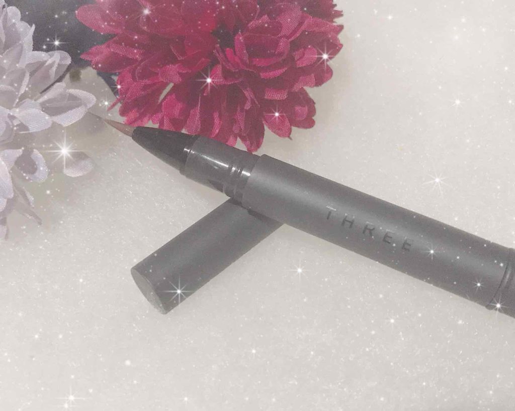 THREE キャプティベイティングパフォーマンスフルイドアイライナーのクチコミ「🐰宇垣美里アナ 愛用コスメ🐰
୨୧┈┈┈┈┈┈┈┈┈┈┈┈୨୧

#THREE
#キャプティベ.....」（2枚目）