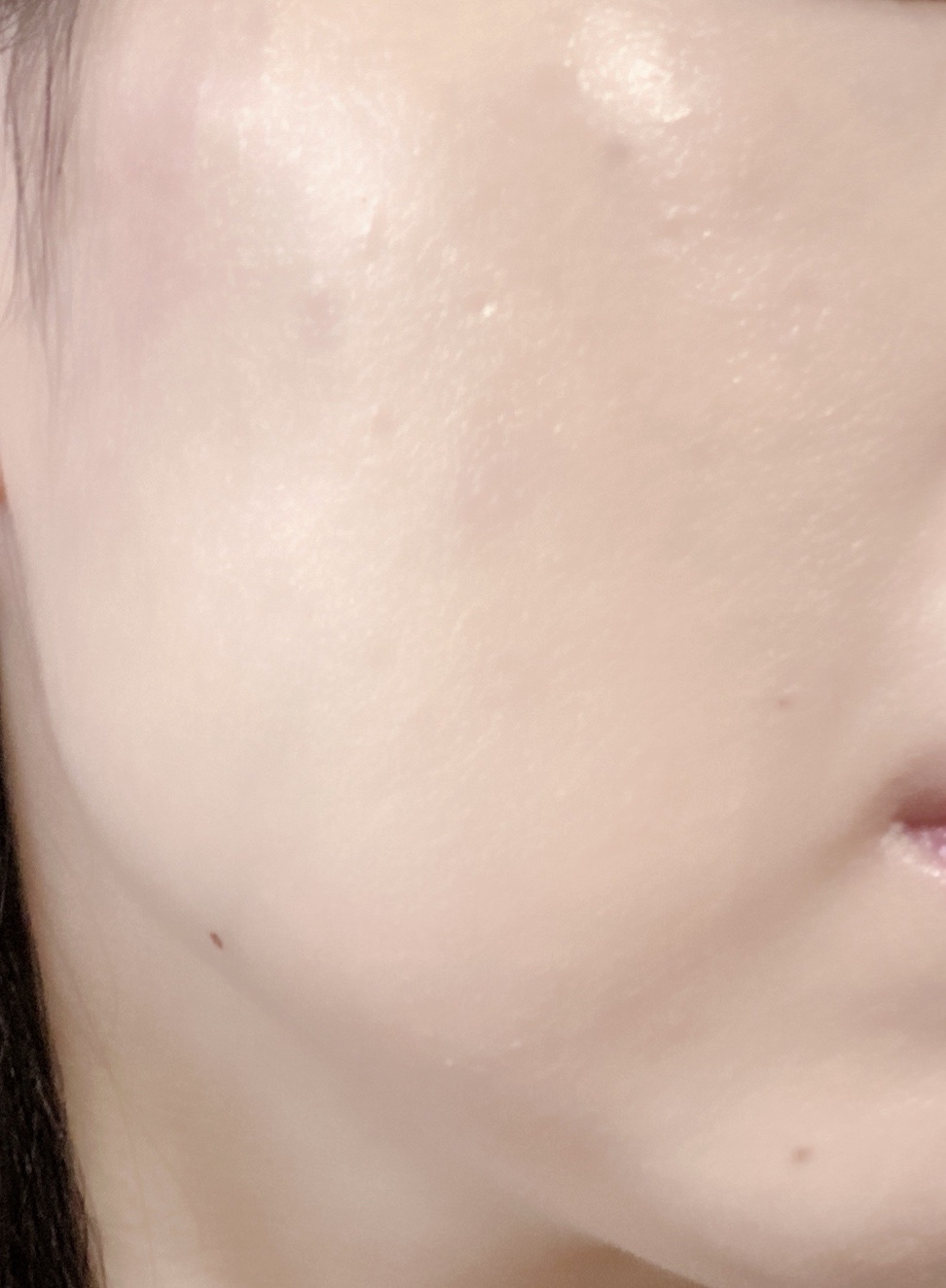 YVES SAINT LAURENT BEAUTE アンクル ド ポー ルクッションNのクチコミ「私の一軍つやファンデ(*ﾟ∀ﾟ*)♥️

適度に素肌感を出しながらカバーしてくれるし、ハイライ.....」（2枚目）