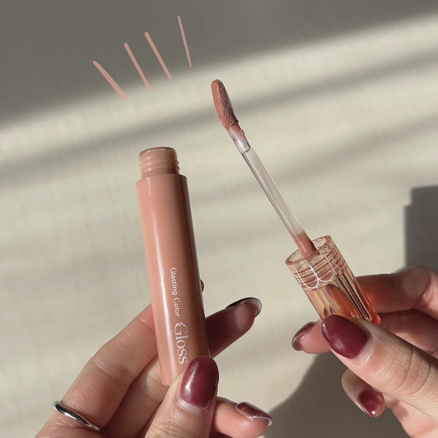 グラスティングカラーグロス/rom&nd/リップグロスを使ったクチコミ（3枚目）