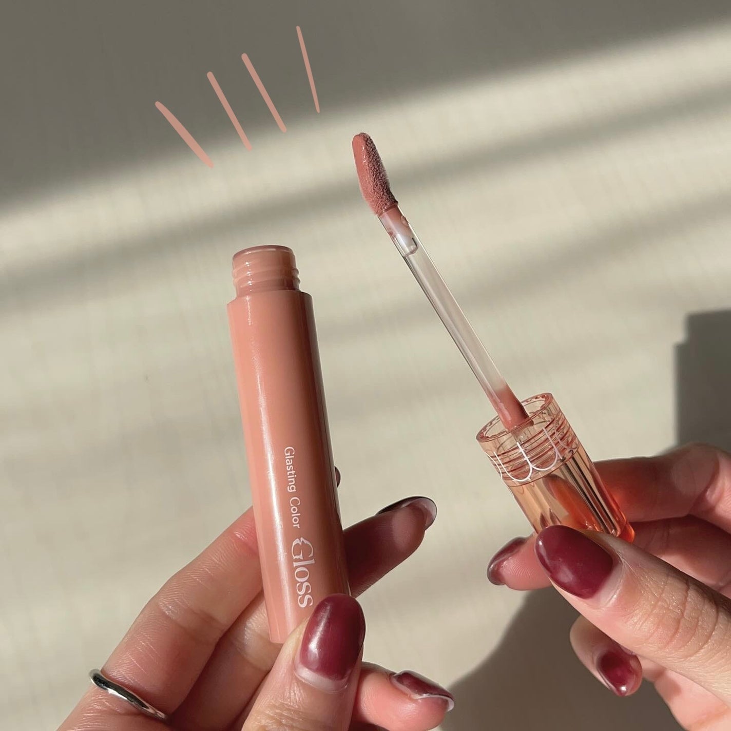 グラスティングカラーグロス/rom&nd/リップグロスを使ったクチコミ(3枚目)